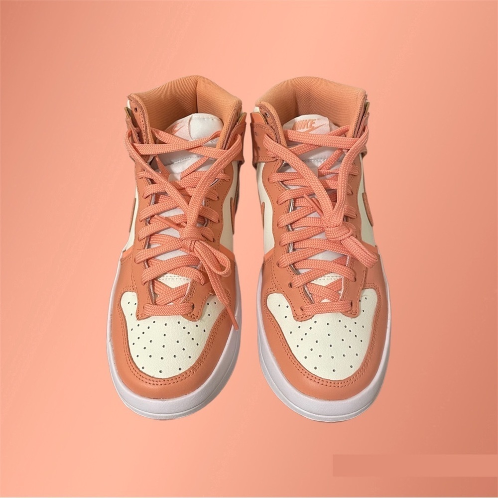 Nike Dunk High Up Shoes (6.5) NWT